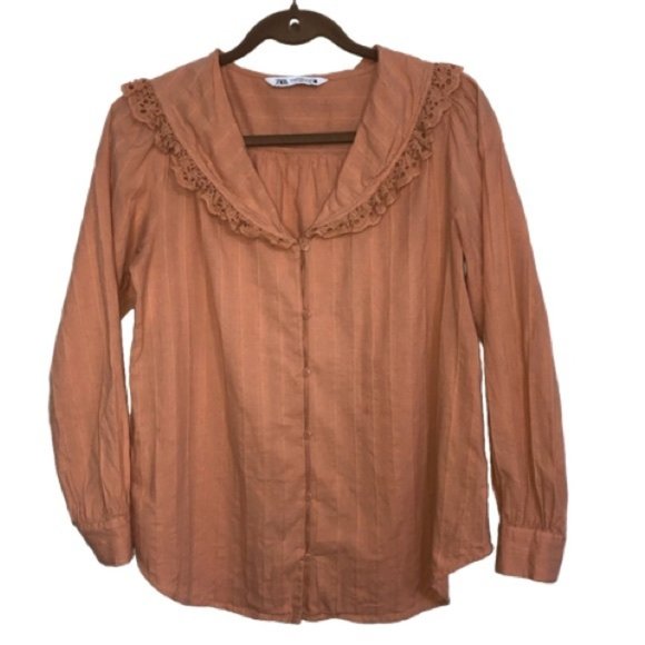 Zara Blouse Top Button Up XS Peach Lace Round Collar Long Sleeves Romantic - Picture 1 of 10